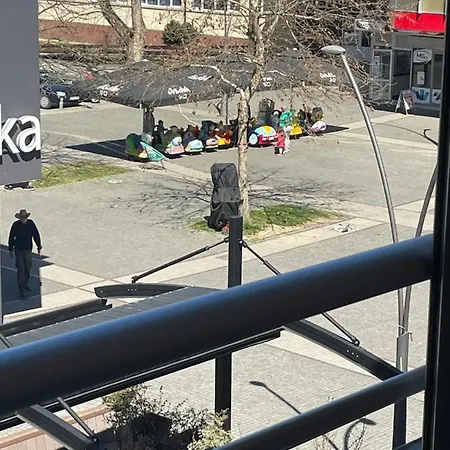 Center 1-setaliste 아파트